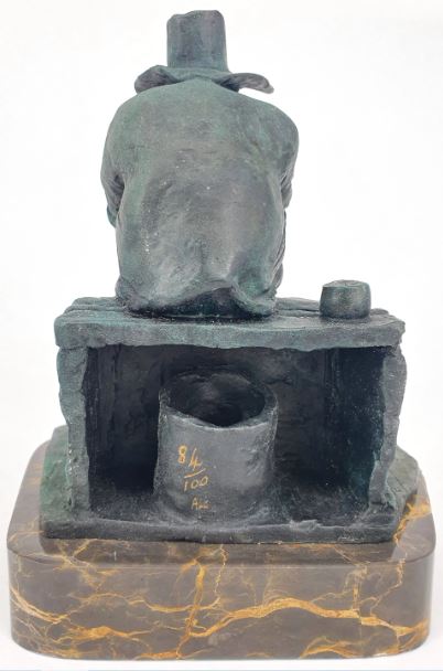 Max Mannix (1939-) Original Limited Edition Bronze Sculpture 'The Dunny' 21 cm Edition 84/100