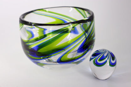 Goran Warff (1933–2022), Sweden, Signed Set of Glass Bowl & Paperweight